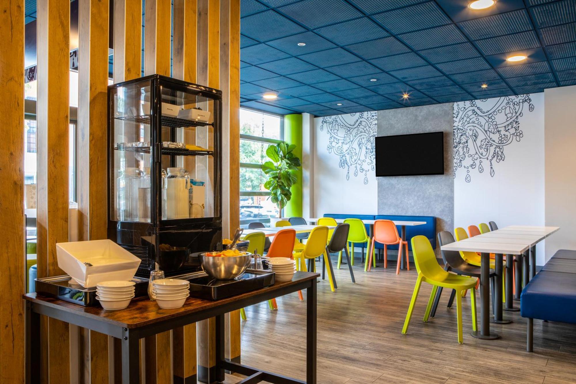 Ibis Budget Paris Porte De Pantin Exterior foto