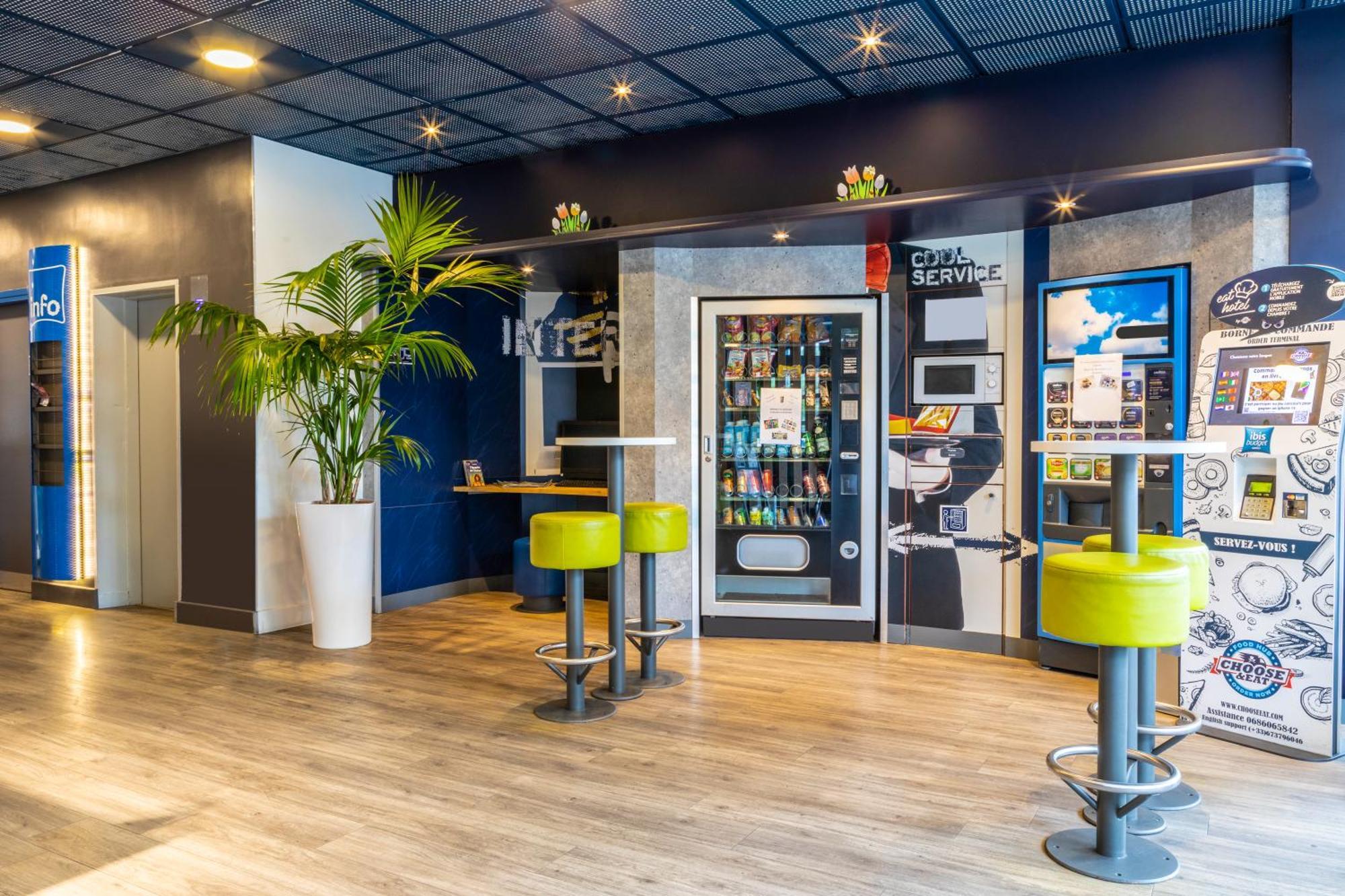 Ibis Budget Paris Porte De Pantin Exterior foto
